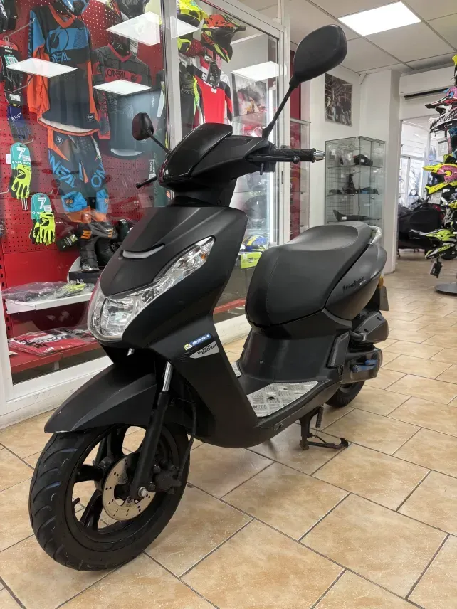 PEUGEOT KISBEE 50 – 4 Temps – Noir