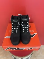 Bottes moto RST Sabre Homme face rapprochéwebp